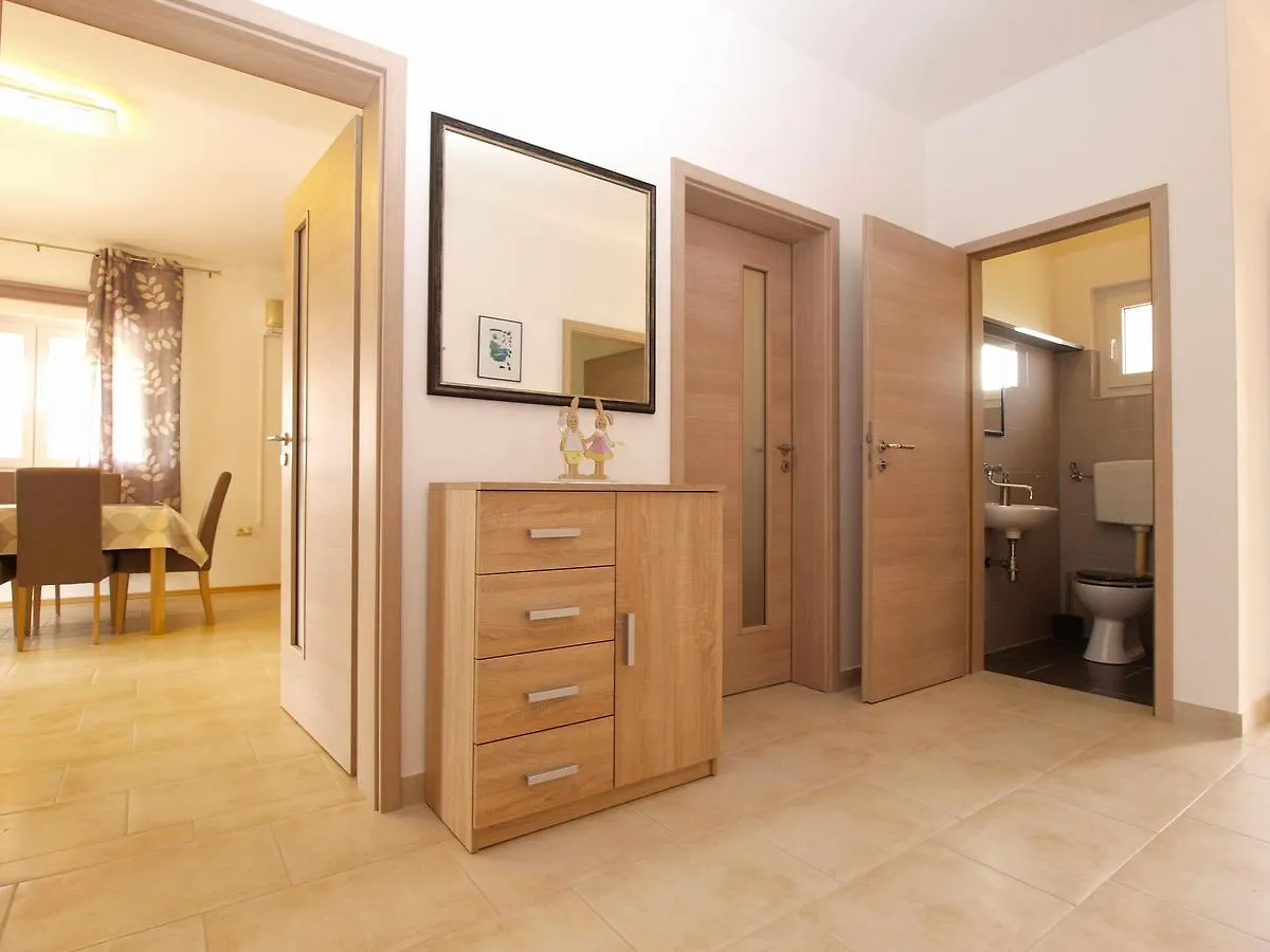 Apartments Stjepan 1573 Fazana 0*,  Croatia