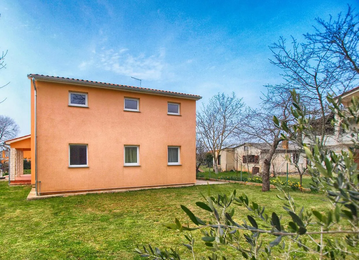 Apartments Stjepan 1573 Fazana Croatia