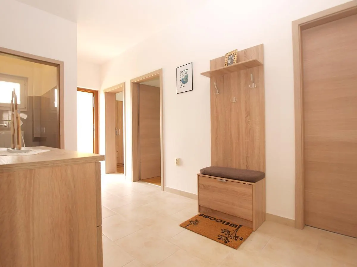 Apartments Stjepan 1573 Fazana