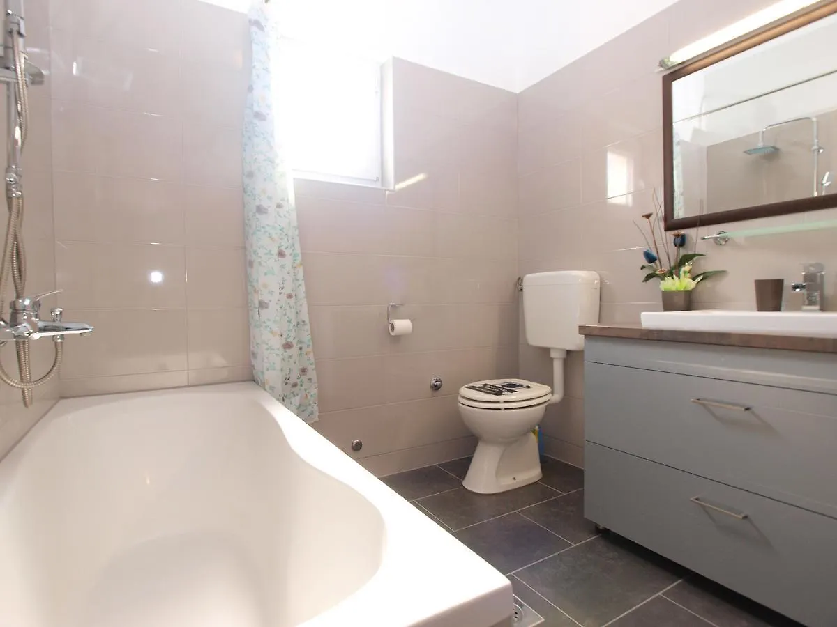 Apartments Stjepan 1573 Fazana